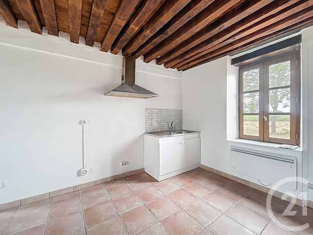 maison à louer - 4 pièces - 92.0 m2 - CHIRAT L EGLISE - 03 - AUVERGNE - Century 21 Lefèbvre Immobilier