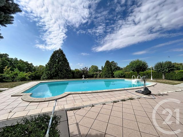maison à vendre - 7 pièces - 279.95 m2 - ST GERAND LE PUY - 03 - AUVERGNE - Century 21 Lefèbvre Immobilier