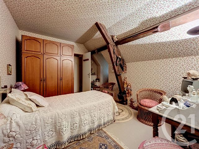 maison à vendre - 7 pièces - 279.95 m2 - ST GERAND LE PUY - 03 - AUVERGNE - Century 21 Lefèbvre Immobilier