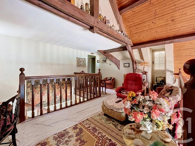 maison à vendre - 7 pièces - 279.95 m2 - ST GERAND LE PUY - 03 - AUVERGNE - Century 21 Lefèbvre Immobilier