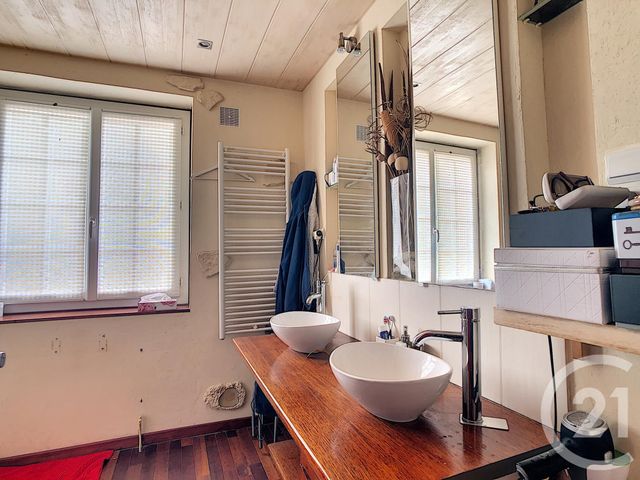 maison à vendre - 8 pièces - 179.15 m2 - VERNEUIL EN BOURBONNAIS - 03 - AUVERGNE - Century 21 Lefèbvre Immobilier