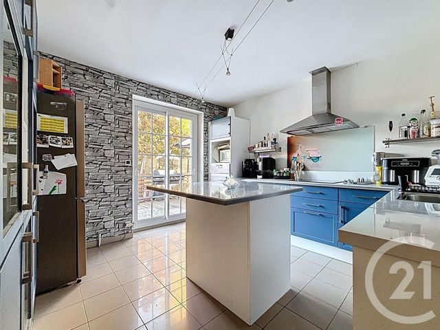 maison à vendre - 8 pièces - 179.15 m2 - VERNEUIL EN BOURBONNAIS - 03 - AUVERGNE - Century 21 Lefèbvre Immobilier