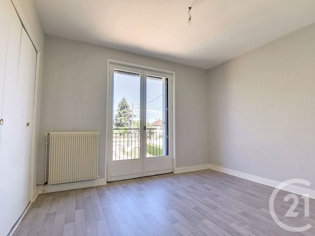 maison à vendre - 10 pièces - 200.0 m2 - ST POURCAIN SUR SIOULE - 03 - AUVERGNE - Century 21 Lefèbvre Immobilier