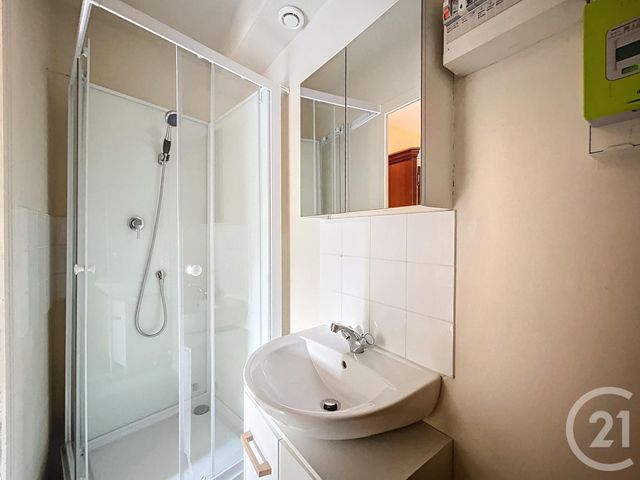 Appartement F2 à louer - 2 pièces - 42.14 m2 - ST POURCAIN SUR SIOULE - 03 - AUVERGNE - Century 21 Lefèbvre Immobilier