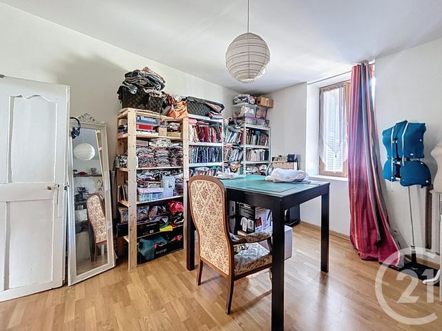 Appartement F3 à louer - 3 pièces - 83.0 m2 - ST POURCAIN SUR SIOULE - 03 - AUVERGNE - Century 21 Lefèbvre Immobilier