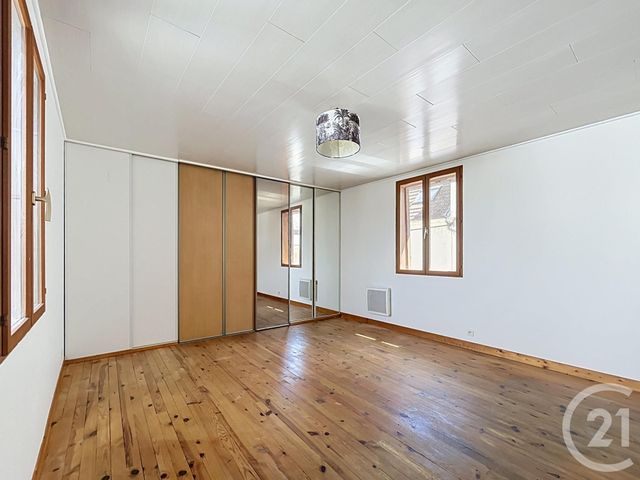 Appartement F3 à louer - 3 pièces - 79.65 m2 - VARENNES SUR ALLIER - 03 - AUVERGNE - Century 21 Lefèbvre Immobilier