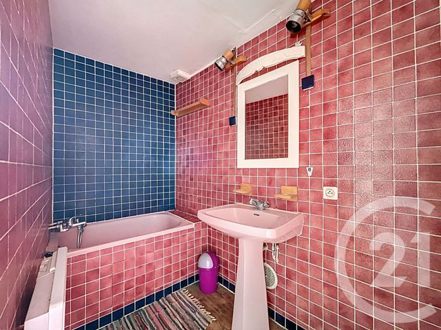 maison à vendre - 3 pièces - 52.0 m2 - VARENNES SUR ALLIER - 03 - AUVERGNE - Century 21 Lefèbvre Immobilier