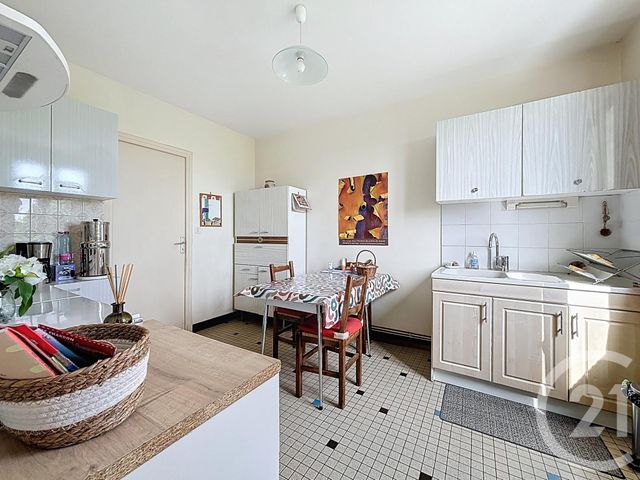 maison à vendre - 4 pièces - 98.45 m2 - ST POURCAIN SUR SIOULE - 03 - AUVERGNE - Century 21 Lefèbvre Immobilier