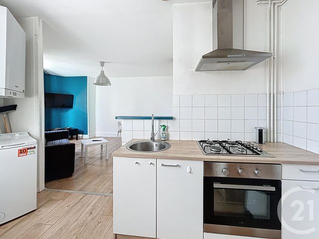 Appartement F3 à louer - 3 pièces - 52.01 m2 - ST POURCAIN SUR SIOULE - 03 - AUVERGNE - Century 21 Lefèbvre Immobilier