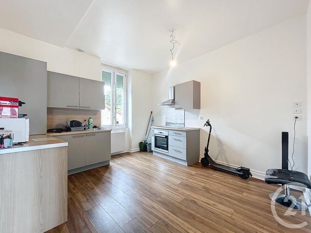 Appartement F3 à louer - 3 pièces - 59.16 m2 - VARENNES SUR ALLIER - 03 - AUVERGNE - Century 21 Lefèbvre Immobilier