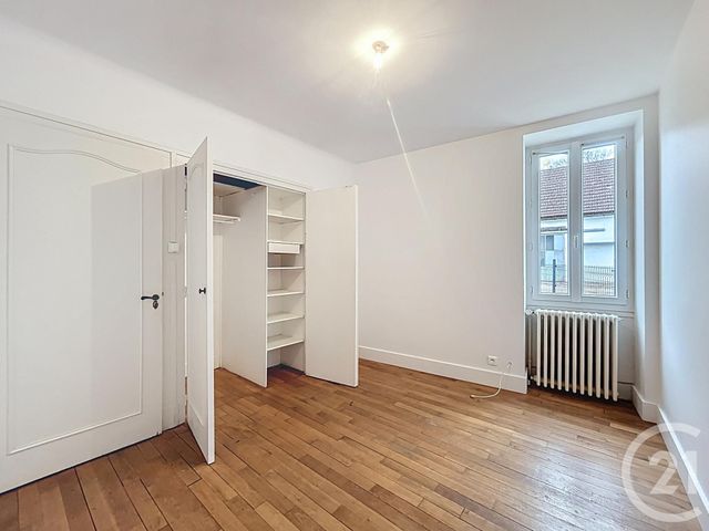 maison à louer - 5 pièces - 120.0 m2 - ST POURCAIN SUR SIOULE - 03 - AUVERGNE - Century 21 Lefèbvre Immobilier