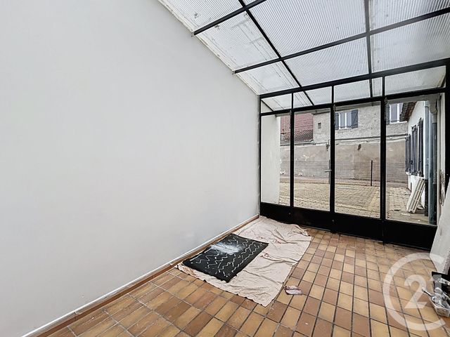 maison à louer - 5 pièces - 120.0 m2 - ST POURCAIN SUR SIOULE - 03 - AUVERGNE - Century 21 Lefèbvre Immobilier