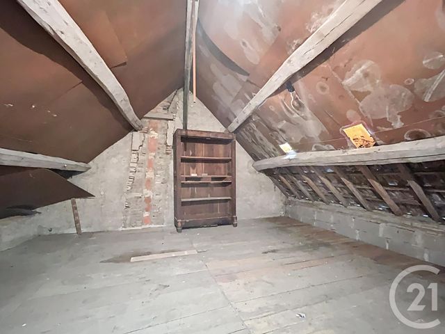 maison à louer - 5 pièces - 120.0 m2 - ST POURCAIN SUR SIOULE - 03 - AUVERGNE - Century 21 Lefèbvre Immobilier