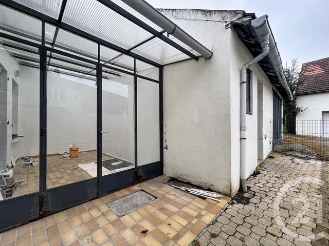 maison à louer - 5 pièces - 120.0 m2 - ST POURCAIN SUR SIOULE - 03 - AUVERGNE - Century 21 Lefèbvre Immobilier
