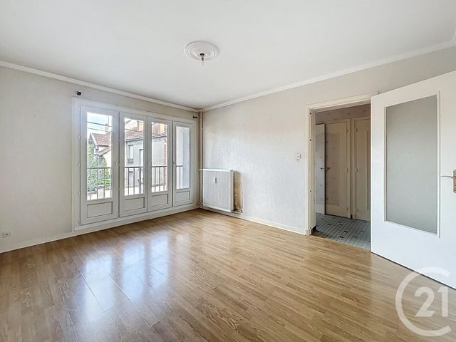 Appartement F2 à louer - 2 pièces - 47.85 m2 - VARENNES SUR ALLIER - 03 - AUVERGNE - Century 21 Lefèbvre Immobilier