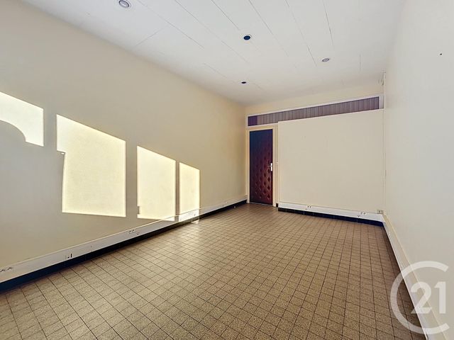 Appartement Local à louer - 4 pièces - 113.0 m2 - ST POURCAIN SUR SIOULE - 03 - AUVERGNE - Century 21 Lefèbvre Immobilier