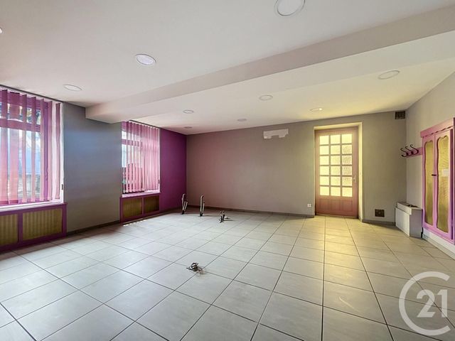 Appartement Local à louer - 1 pièce - 44.15 m2 - ST POURCAIN SUR SIOULE - 03 - AUVERGNE - Century 21 Lefèbvre Immobilier