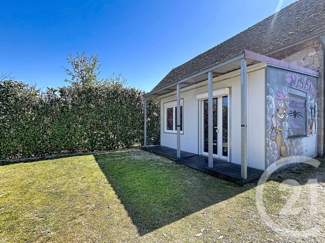 Appartement Local à louer - 1 pièce - 18.0 m2 - MONETAY SUR ALLIER - 03 - AUVERGNE - Century 21 Lefèbvre Immobilier