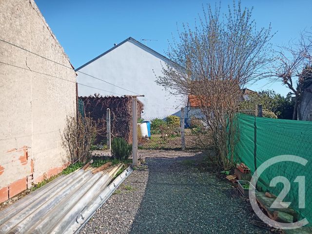 maison à vendre - 3 pièces - 71.5 m2 - ST POURCAIN SUR SIOULE - 03 - AUVERGNE - Century 21 Lefèbvre Immobilier