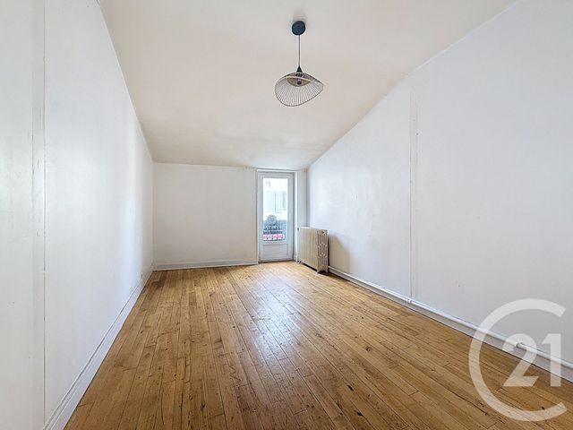 maison à vendre - 3 pièces - 71.5 m2 - ST POURCAIN SUR SIOULE - 03 - AUVERGNE - Century 21 Lefèbvre Immobilier