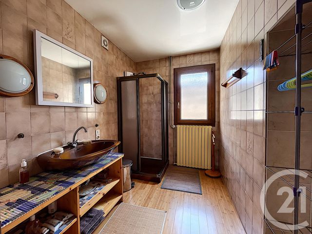 maison à vendre - 6 pièces - 198.0 m2 - ST GERAND DE VAUX - 03 - AUVERGNE - Century 21 Lefèbvre Immobilier