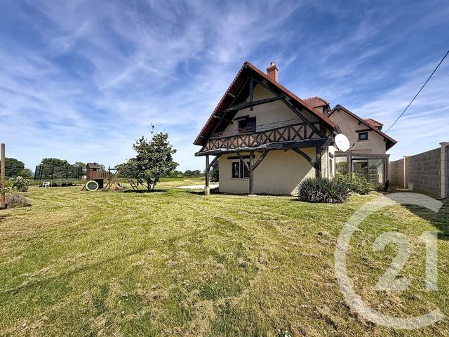 maison à vendre - 6 pièces - 198.0 m2 - ST GERAND DE VAUX - 03 - AUVERGNE - Century 21 Lefèbvre Immobilier