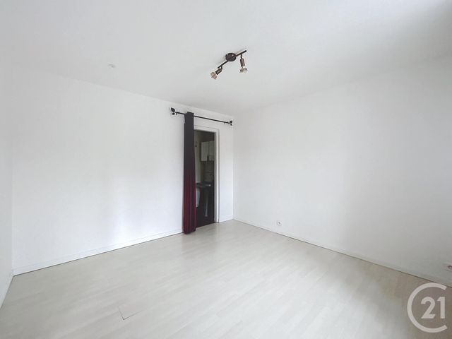 Appartement F2 à louer - 2 pièces - 57.0 m2 - VARENNES SUR ALLIER - 03 - AUVERGNE - Century 21 Lefèbvre Immobilier