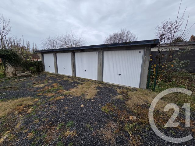 Appartement T4 à louer - 4 pièces - 83.73 m2 - VARENNES SUR ALLIER - 03 - AUVERGNE - Century 21 Lefèbvre Immobilier