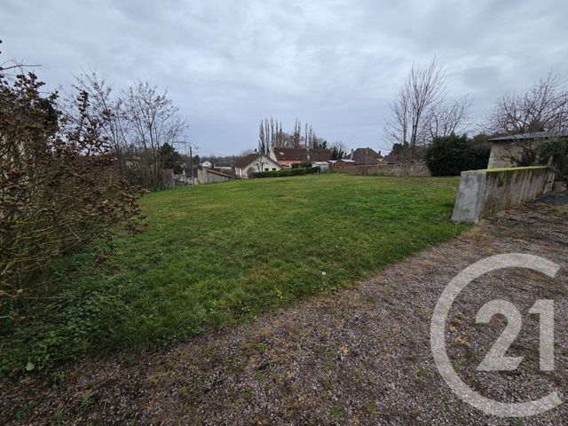 Appartement T4 à louer - 4 pièces - 80.0 m2 - VARENNES SUR ALLIER - 03 - AUVERGNE - Century 21 Lefèbvre Immobilier