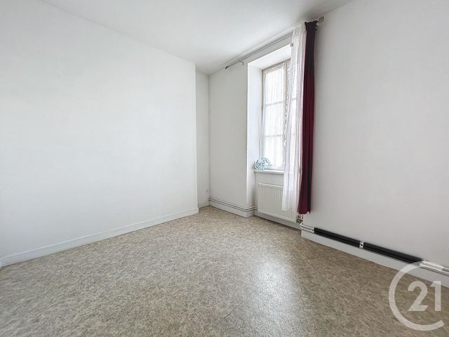 Appartement F3 à louer - 3 pièces - 72.41 m2 - ST POURCAIN SUR SIOULE - 03 - AUVERGNE - Century 21 Lefèbvre Immobilier