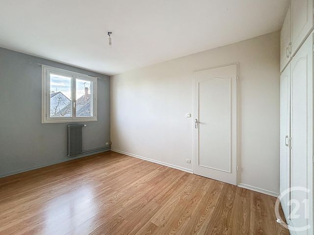 maison à louer - 3 pièces - 100.0 m2 - ST POURCAIN SUR SIOULE - 03 - AUVERGNE - Century 21 Lefèbvre Immobilier