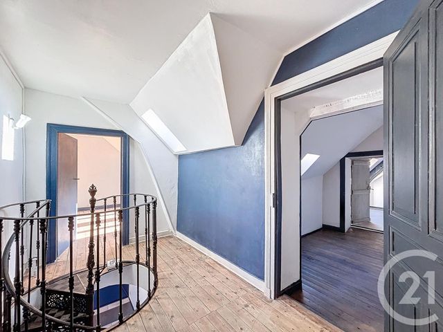 maison à louer - 5 pièces - 140.0 m2 - LE THEIL - 03 - AUVERGNE - Century 21 Lefèbvre Immobilier