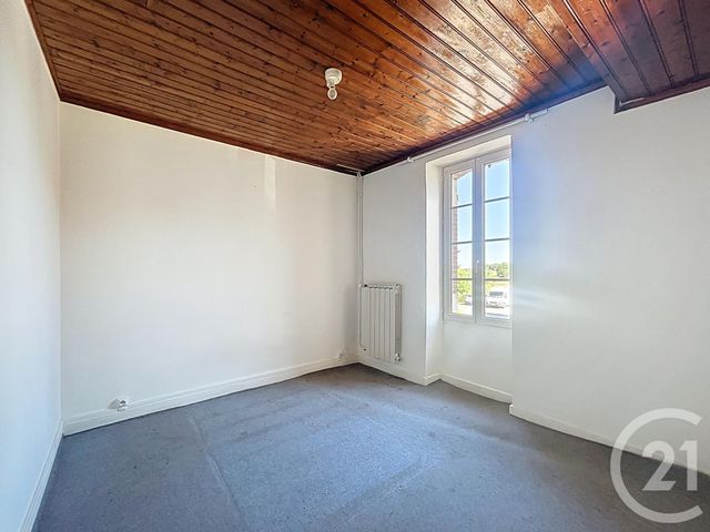 maison à louer - 5 pièces - 105.0 m2 - MONETAY SUR ALLIER - 03 - AUVERGNE - Century 21 Lefèbvre Immobilier