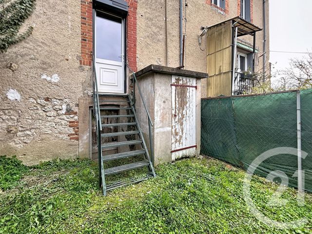maison à louer - 2 pièces - 54.0 m2 - ST POURCAIN SUR SIOULE - 03 - AUVERGNE - Century 21 Lefèbvre Immobilier