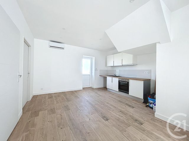 Appartement F2 à louer - 2 pièces - 41.6 m2 - CONTIGNY - 03 - AUVERGNE - Century 21 Lefèbvre Immobilier