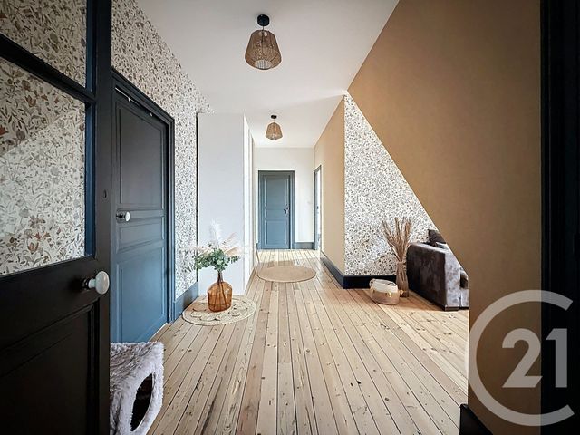 maison à vendre - 10 pièces - 224.0 m2 - ST POURCAIN SUR SIOULE - 03 - AUVERGNE - Century 21 Lefèbvre Immobilier