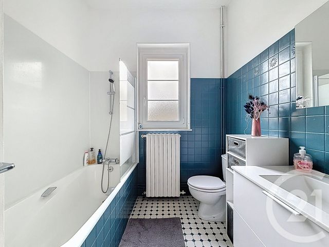 maison à vendre - 10 pièces - 224.0 m2 - ST POURCAIN SUR SIOULE - 03 - AUVERGNE - Century 21 Lefèbvre Immobilier