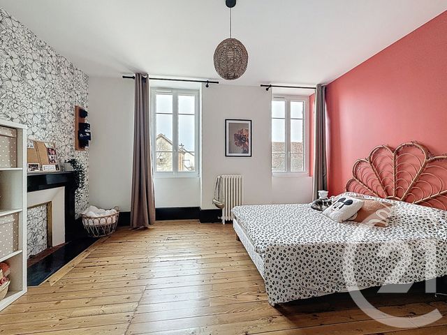 maison à vendre - 10 pièces - 224.0 m2 - ST POURCAIN SUR SIOULE - 03 - AUVERGNE - Century 21 Lefèbvre Immobilier