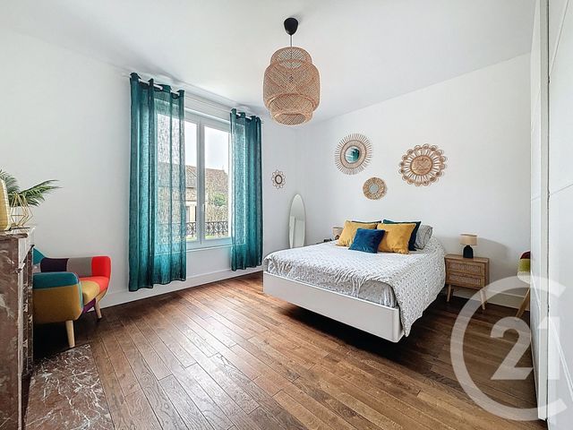 maison à vendre - 10 pièces - 224.0 m2 - ST POURCAIN SUR SIOULE - 03 - AUVERGNE - Century 21 Lefèbvre Immobilier