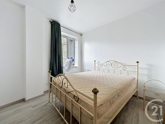 maison à louer - 3 pièces - 105.41 m2 - ST POURCAIN SUR SIOULE - 03 - AUVERGNE - Century 21 Lefèbvre Immobilier