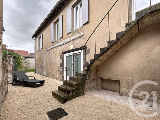 maison à louer - 3 pièces - 105.41 m2 - ST POURCAIN SUR SIOULE - 03 - AUVERGNE - Century 21 Lefèbvre Immobilier