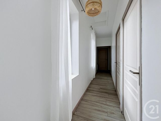 maison à louer - 3 pièces - 105.41 m2 - ST POURCAIN SUR SIOULE - 03 - AUVERGNE - Century 21 Lefèbvre Immobilier