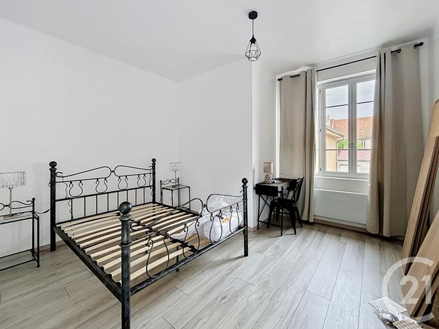 maison à louer - 3 pièces - 105.41 m2 - ST POURCAIN SUR SIOULE - 03 - AUVERGNE - Century 21 Lefèbvre Immobilier