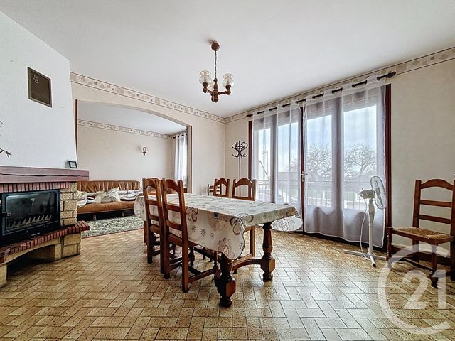 maison à vendre - 4 pièces - 97.85 m2 - LA FERTE HAUTERIVE - 03 - AUVERGNE - Century 21 Lefèbvre Immobilier