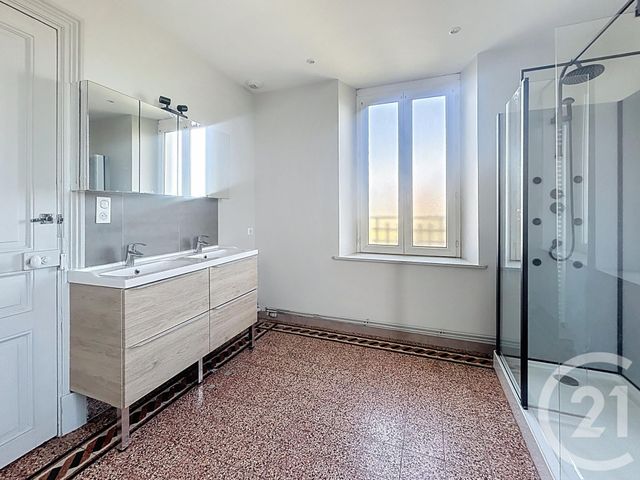 maison à louer - 5 pièces - 120.0 m2 - ST LOUP - 03 - AUVERGNE - Century 21 Lefèbvre Immobilier