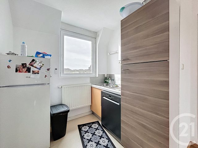 Appartement F3 à louer - 3 pièces - 75.0 m2 - ST POURCAIN SUR SIOULE - 03 - AUVERGNE - Century 21 Lefèbvre Immobilier