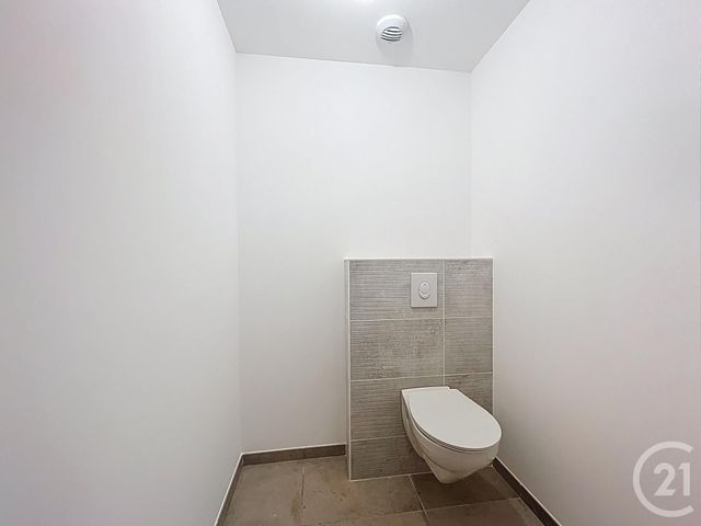 maison à louer - 5 pièces - 113.24 m2 - ST POURCAIN SUR SIOULE - 03 - AUVERGNE - Century 21 Lefèbvre Immobilier