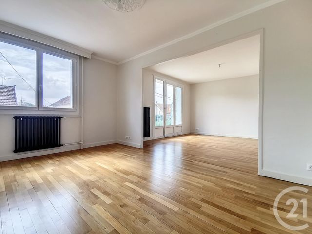 Appartement F3 à louer - 3 pièces - 80.8 m2 - VARENNES SUR ALLIER - 03 - AUVERGNE - Century 21 Lefèbvre Immobilier