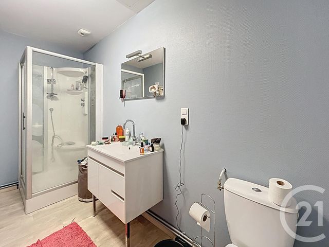 Appartement F2 à louer - 2 pièces - 50.0 m2 - ST POURCAIN SUR SIOULE - 03 - AUVERGNE - Century 21 Lefèbvre Immobilier