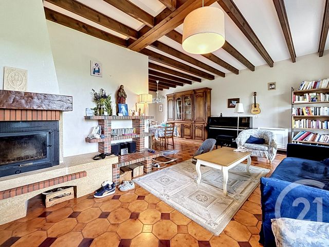 maison à vendre - 6 pièces - 152.35 m2 - ST POURCAIN SUR SIOULE - 03 - AUVERGNE - Century 21 Lefèbvre Immobilier